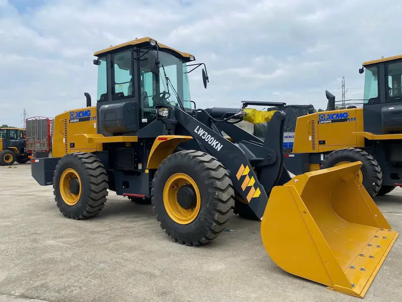 Máy Xúc Lật LW300KN