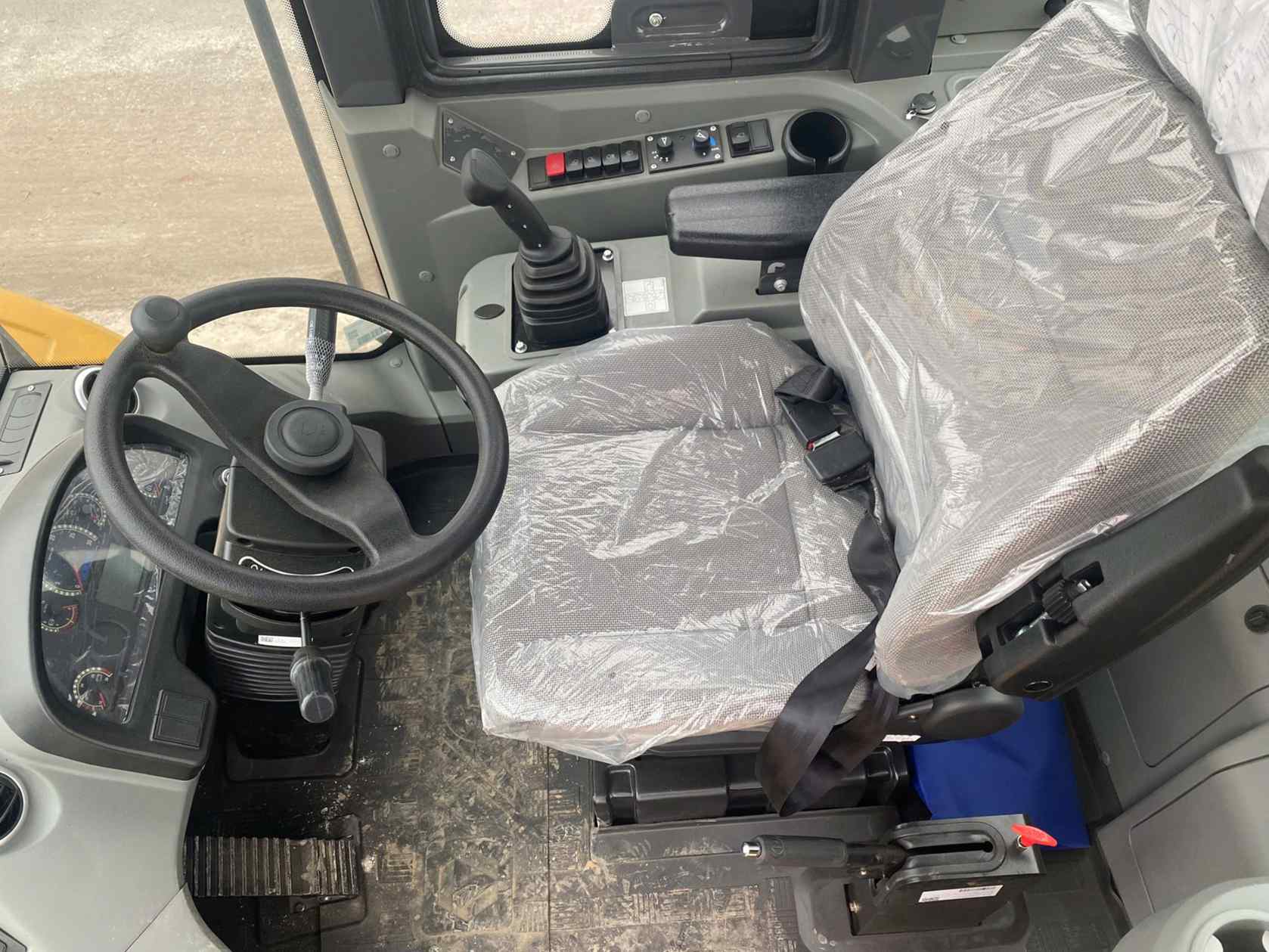 Máy Xúc Lật LW500FN