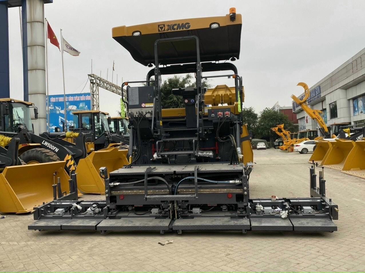 Xe trải thảm RP603