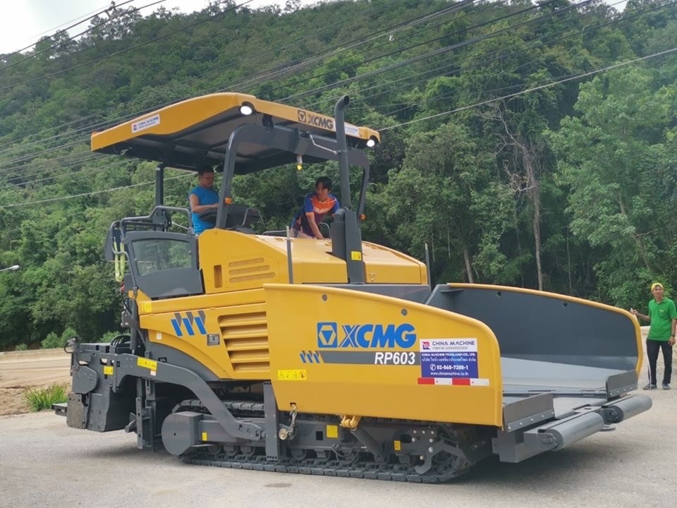 Xe trải thảm RP603